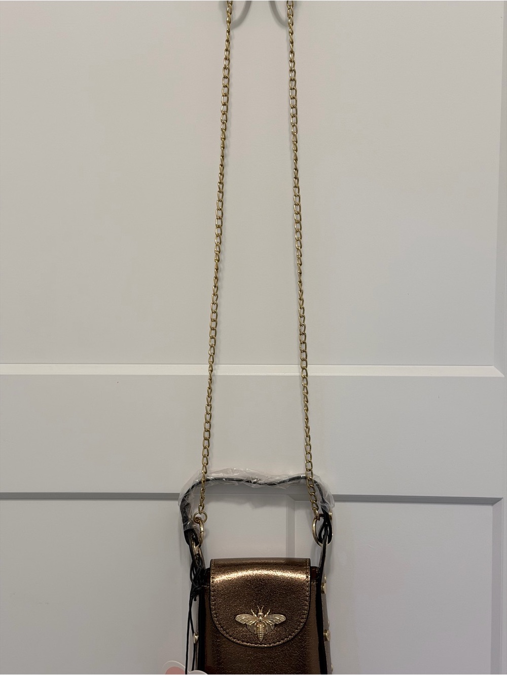 Milan Chiva Crossbody Bee Cell Phone Purse, metallic bronze faux leather finish - Picture 3 of 10